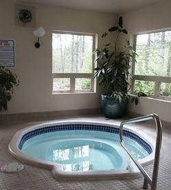 Glacier Mountain Lodge0