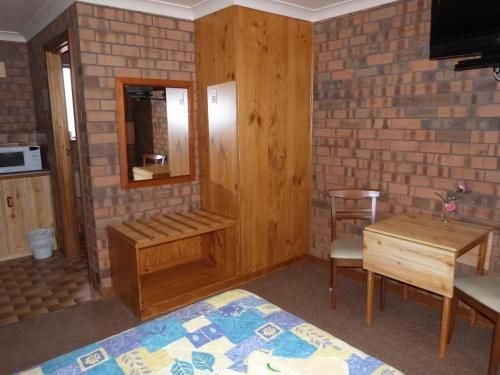 Wintersun Motel3
