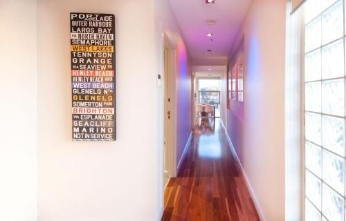 Semaphore Blue Apartments0