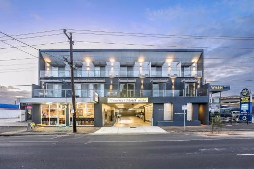เบลเมอร์เซอร์ โมเต็ล (Belmercer Motel)0