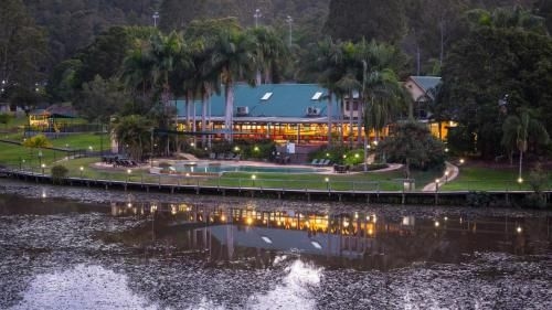 Cedar Lake Country Resort0