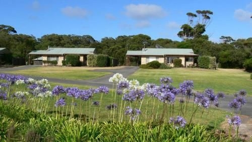 Spring Bay Villas3