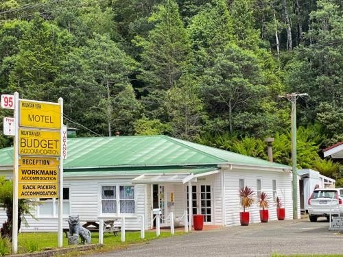 เมาเท่นวิว โมเต็ล (Mountain View Motel)1