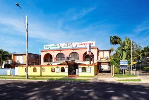 Adobe Motel1