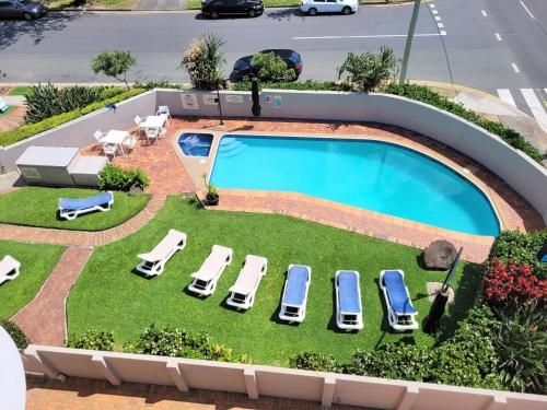Surfers Chalet3