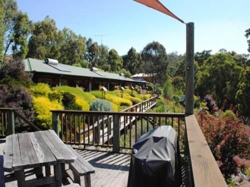 Tweed Valley Lodge0