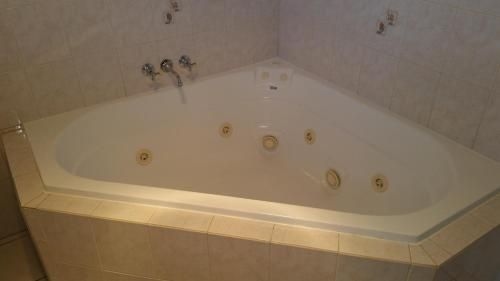 Metung Waters1