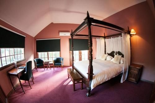 Marybrooke Manor0