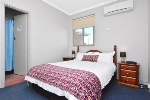 Eyre Hotel (Eyre Hotel Whyalla)0