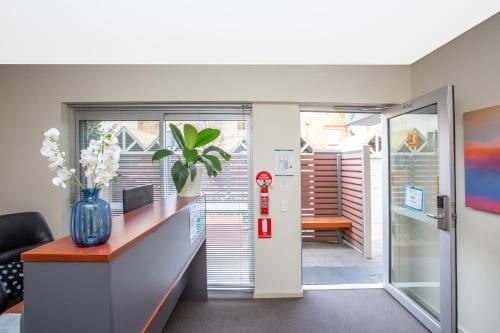 Hume Serviced Apartments2