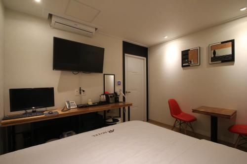 โรงแรมอารา (Hotel Ara)1