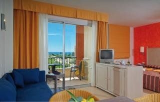 Asur Hotel Islantilla Suites & Spa4