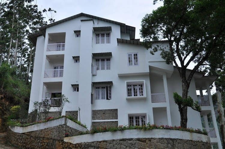JOYS RESORTS0