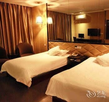 Qingmu Hotel0