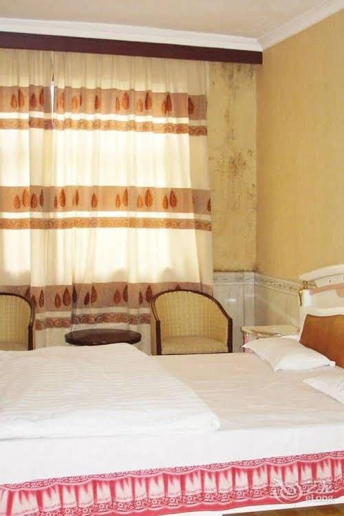 Qufu Lianfang Hotel0