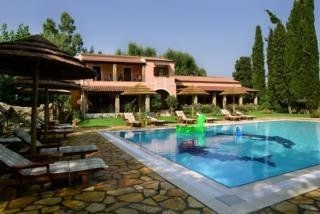 Corfu Club3