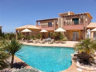 Quinta do Mar da Luz Residence2