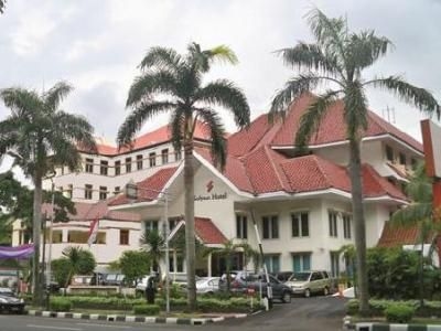 โรงแรมโซเฟียน คัต เมอเตีย (Sofyan Betawi)1