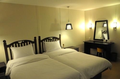 โรม่า โฮเต็ล (Roma Hotel)2