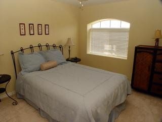 Universal Vacation Homes Fort Myers2