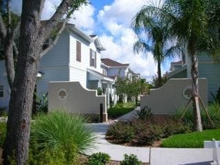Lucaya Village Resort1