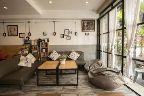 The Pause Hostel0