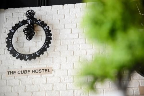 The Cube Hostel Silom2