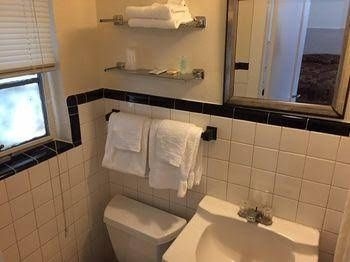 Summerside Inn0