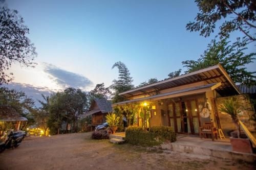 บ้านกะทิสด (Baan Kati Sod)0