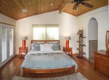 Kaweah Chakra Resort0