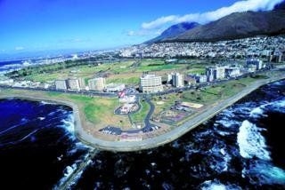 Mouille Point Village2