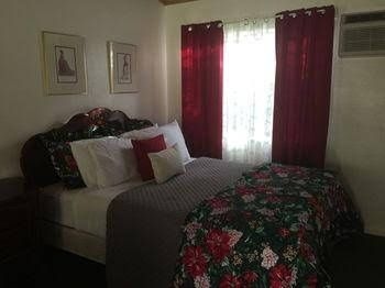 Kaweah Park Resort0