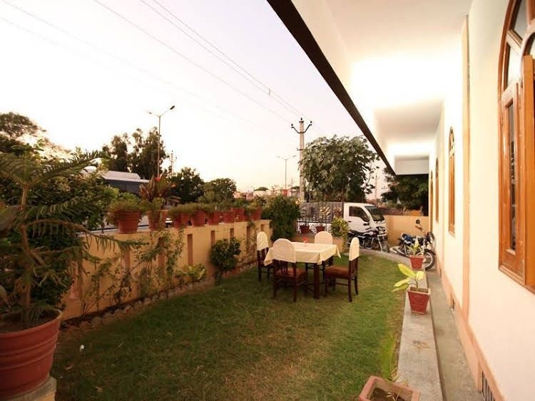 Hotel Beniwal Palace0