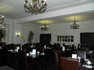 Smart Aston Court Hotel4
