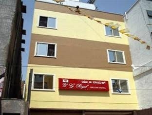 UG Royal Hotel0