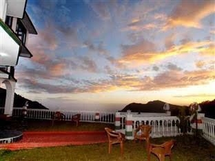 Hotel Monal0