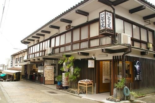 โทรามารุ เรียวกัง (Toramaru Ryokan)1