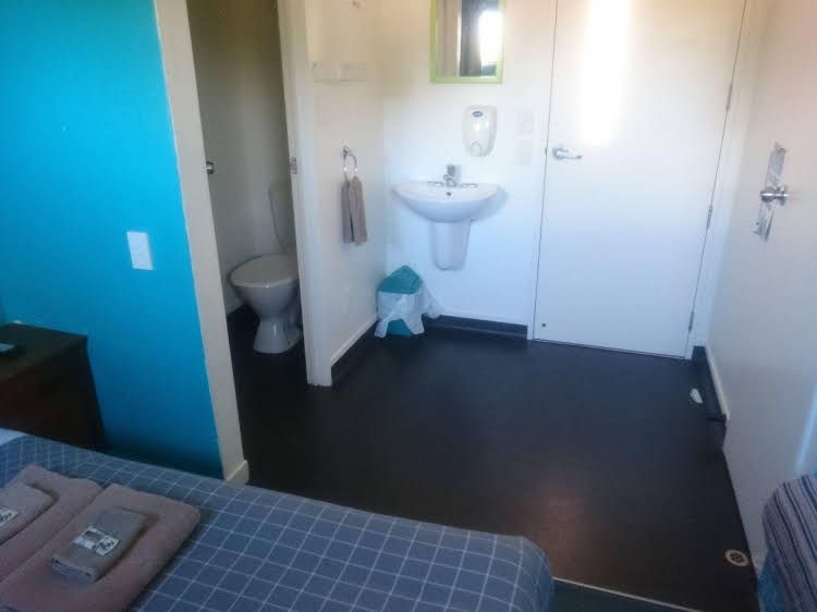 Microtel Backpackers0