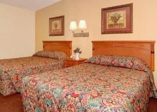 Rodeway Inn & Suites1