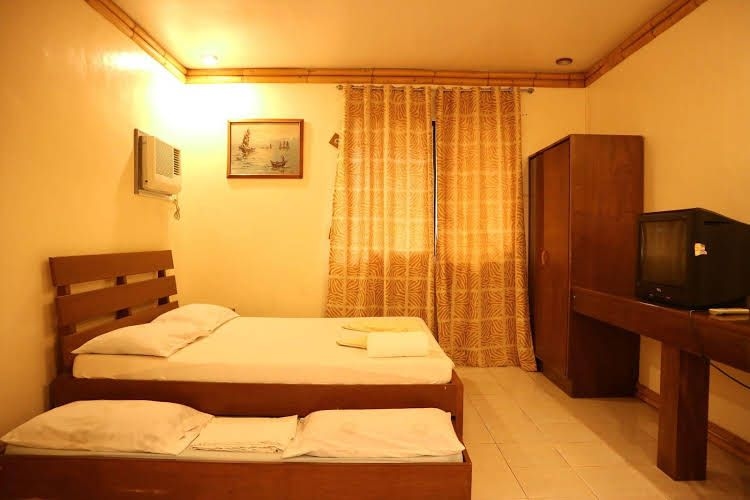 Mendelluke Suites0