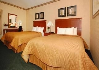 Comfort Inn & Suites Brandywine Valley1