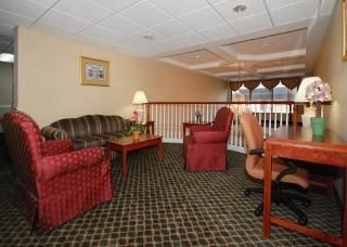 Comfort Inn & Suites Brandywine Valley3