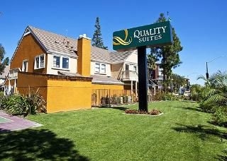 Quality Suites Anaheim Stadium0