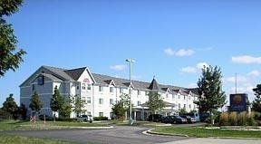 Comfort Inn & Suites4