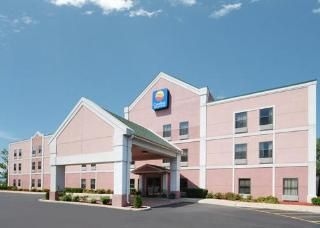 Comfort Inn & Suites0