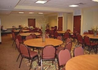 Comfort Suites4