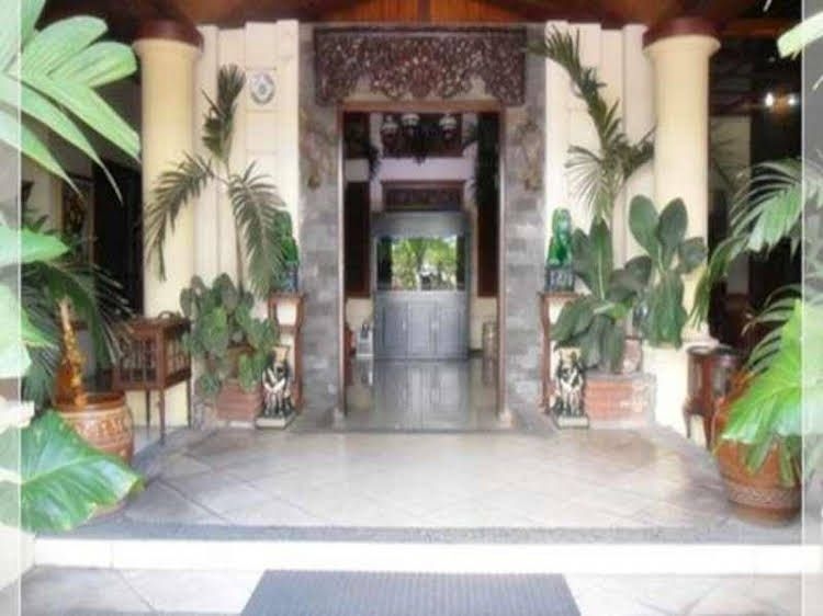 Hotel Mandala Puri0
