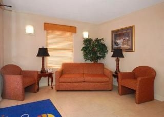 Comfort Inn3