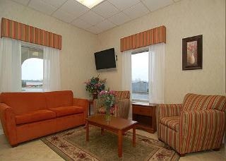Quality Inn & Suites3