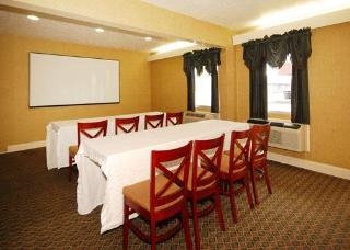 Quality Inn & Suites4
